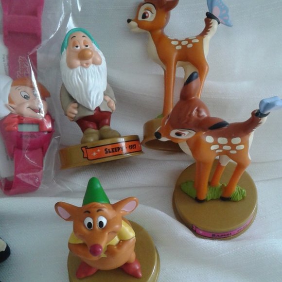 Toys - Picture 5 of 7